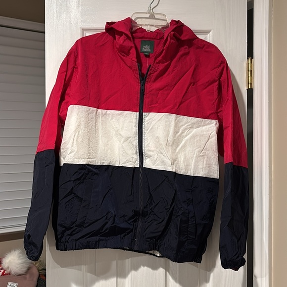 Windbreaker - Picture 5 of 5